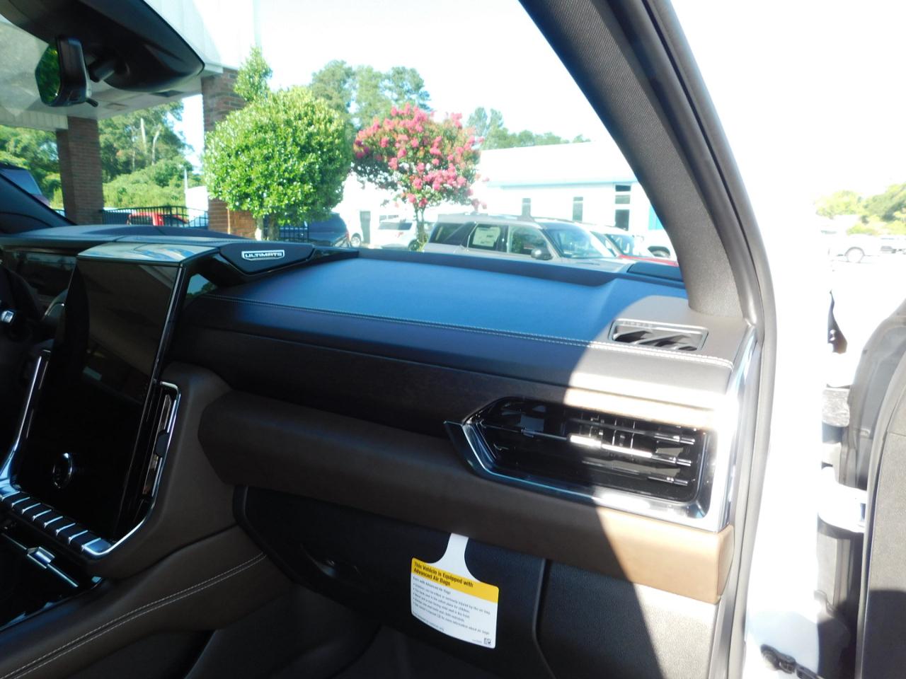 GMC Yukon XL 4WD 4dr Denali Ultimate 2026