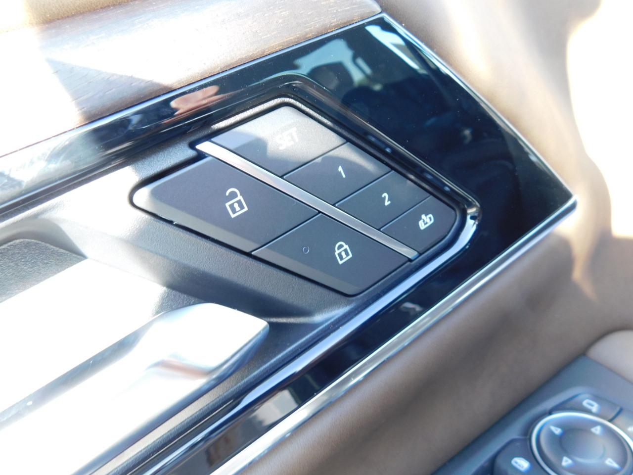 GMC Yukon XL 4WD 4dr Denali Ultimate 2026