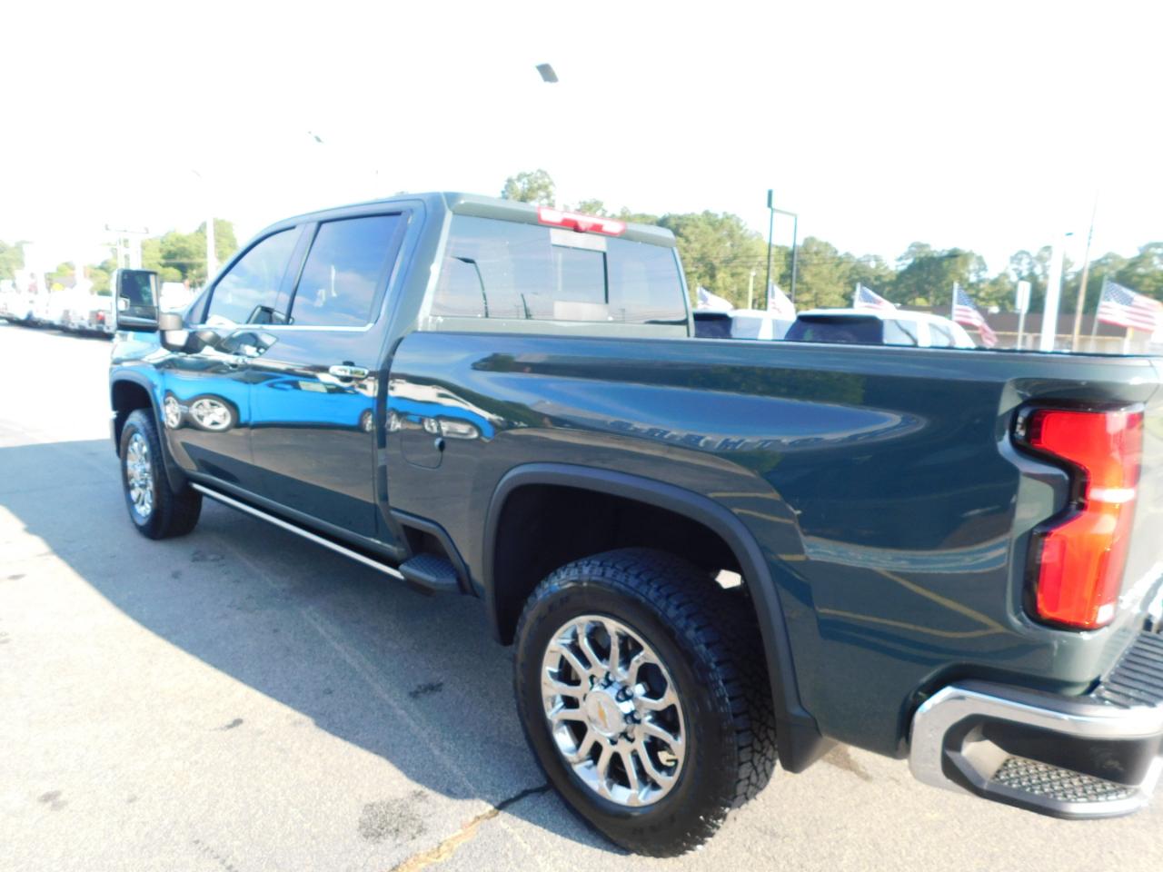 Chevrolet Silverado 2500HD 4WD Crew Cab 159" LTZ 2026