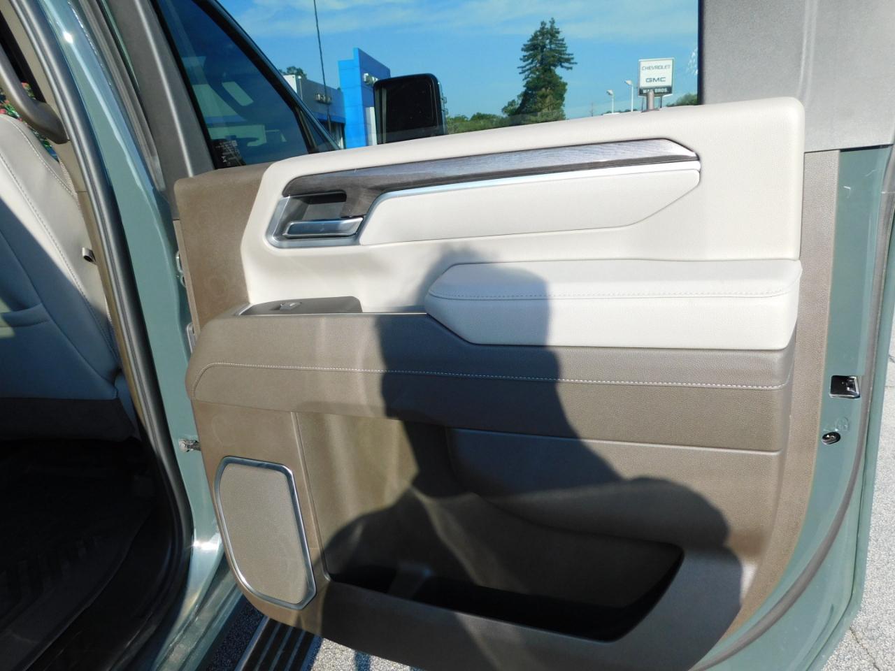 Chevrolet Silverado 2500HD 4WD Crew Cab 159" LTZ 2026