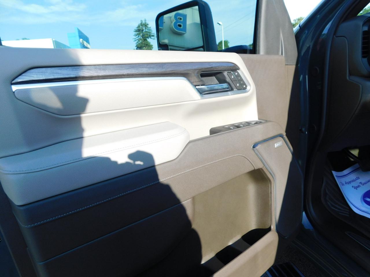 Chevrolet Silverado 2500HD 4WD Crew Cab 159" LTZ 2026