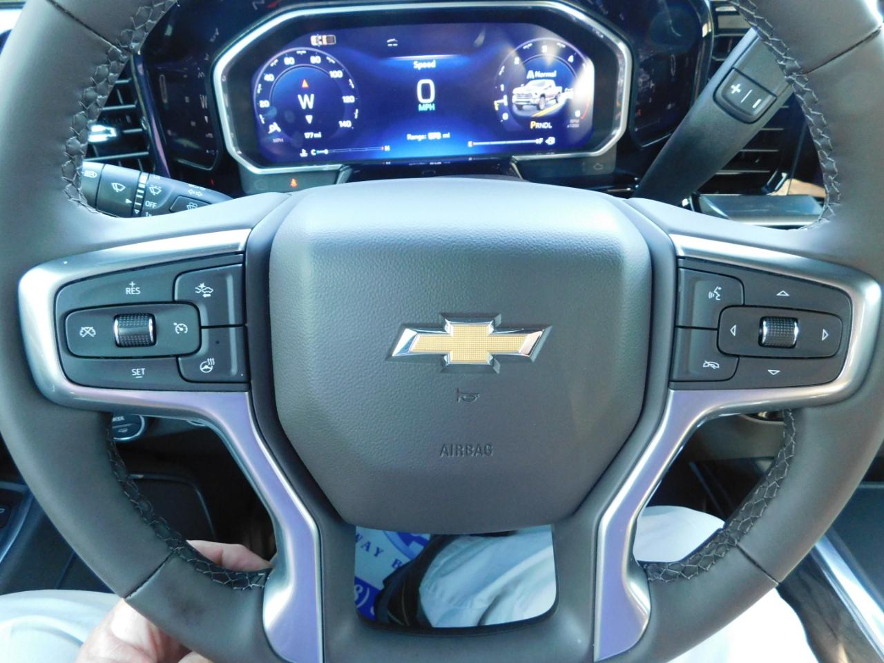 Chevrolet Silverado 2500HD 4WD Crew Cab 159" LTZ 2026