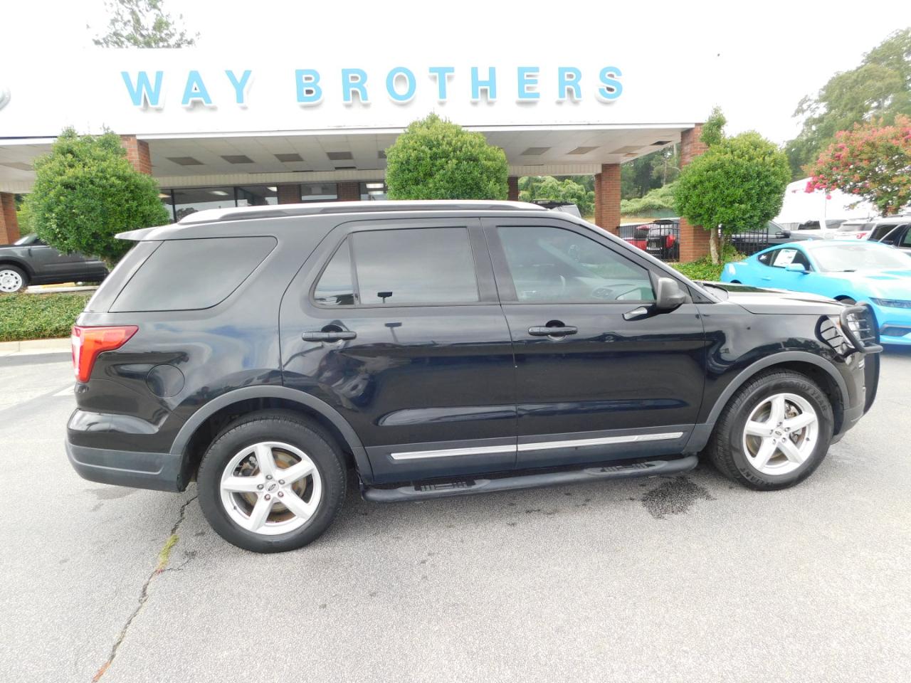 2019 Ford Explorer XLT FWD