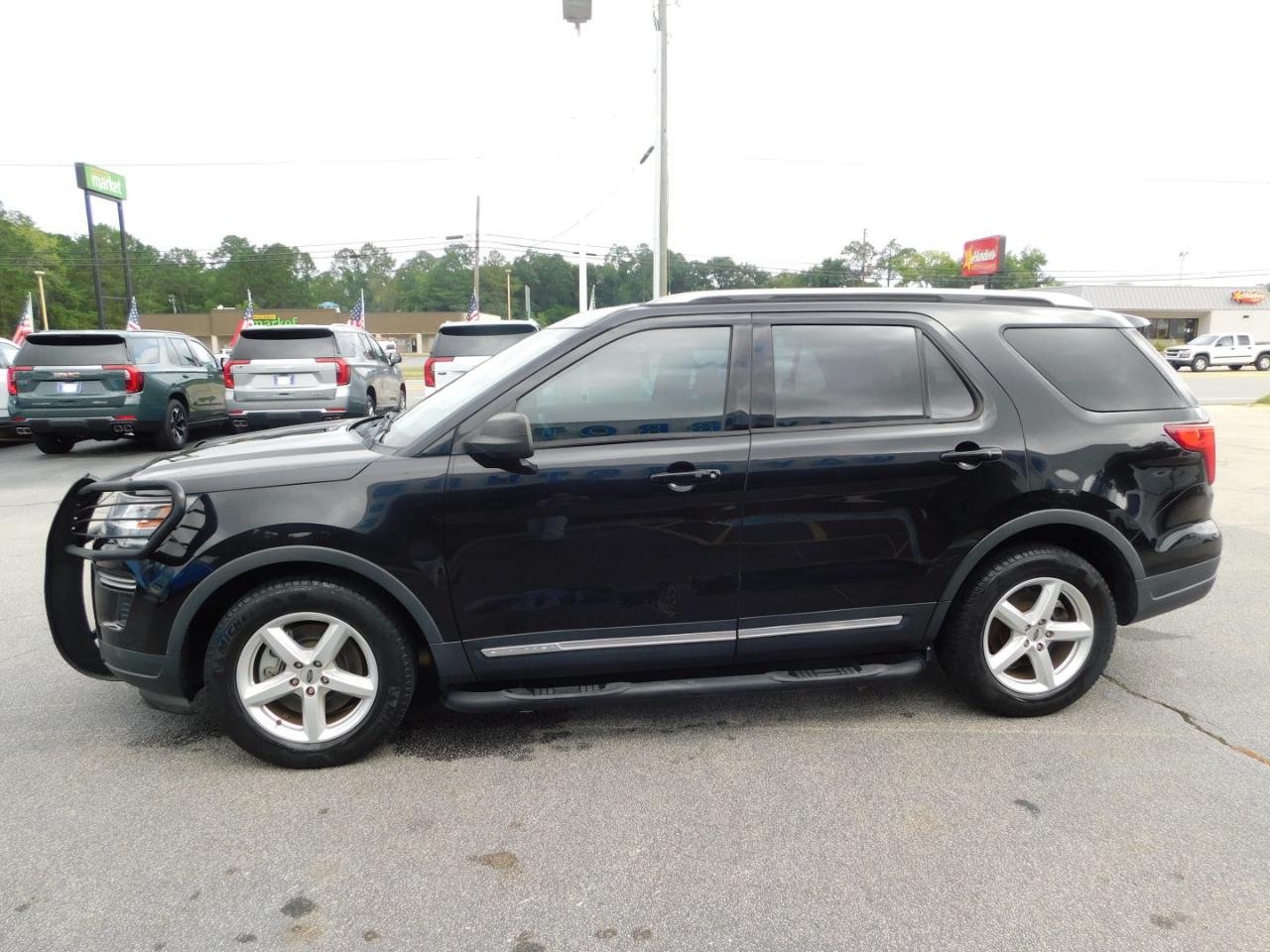Ford Explorer XLT FWD 2019
