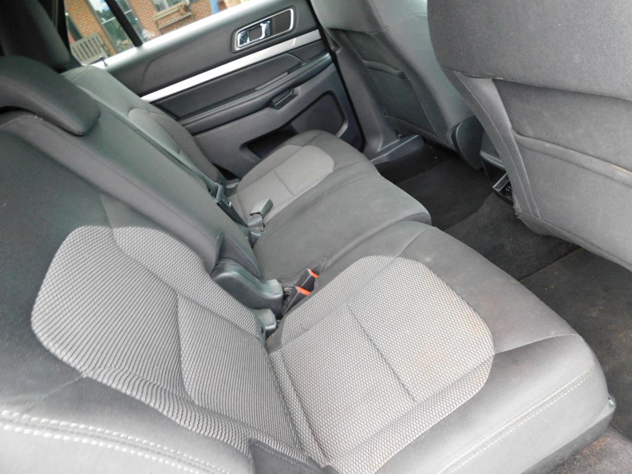 Ford Explorer XLT FWD 2019