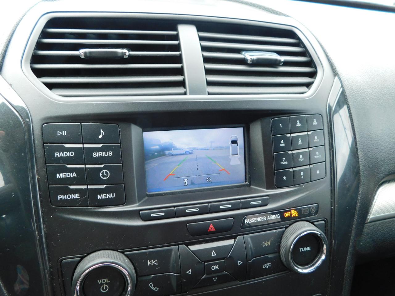 Ford Explorer XLT FWD 2019