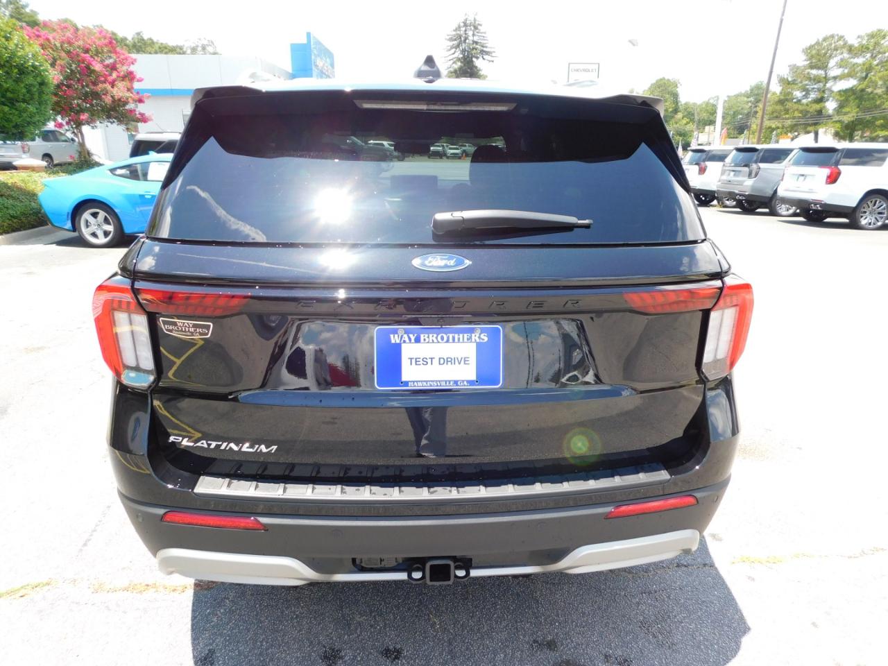 Ford Explorer Platinum RWD 2026