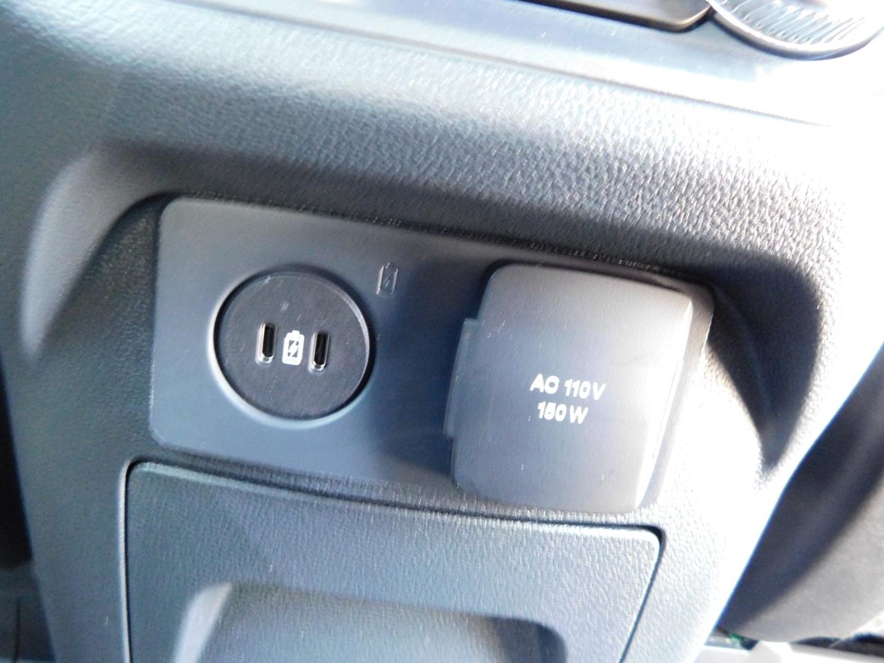 Ford Explorer Platinum RWD 2026