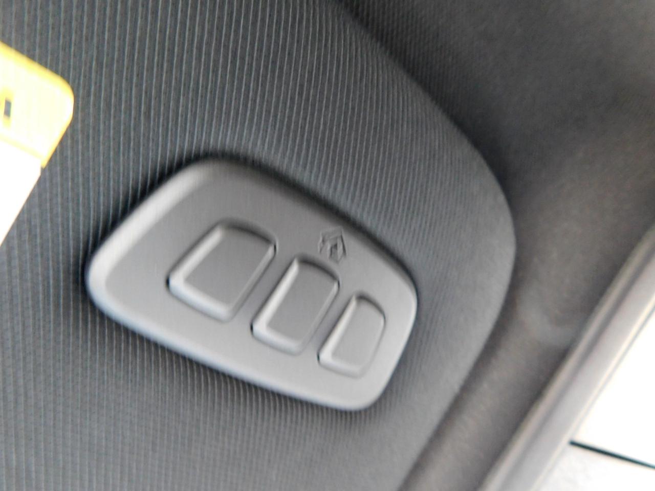 Ford Explorer Platinum RWD 2026