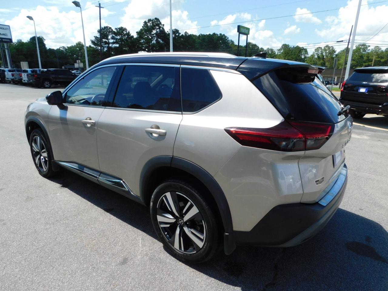 Nissan Rogue FWD SL 2021