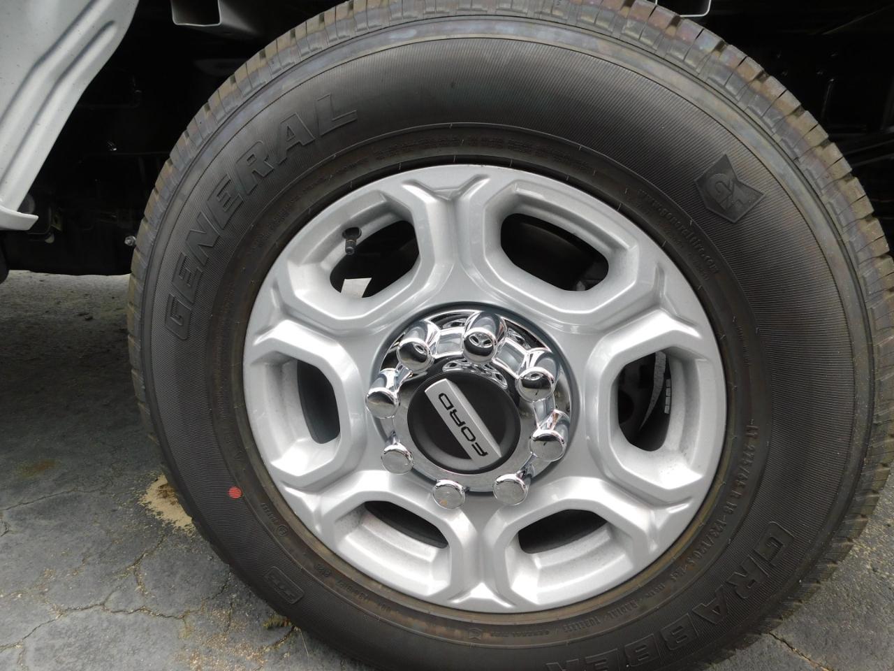 Ford Super Duty F-250 SRW  2026