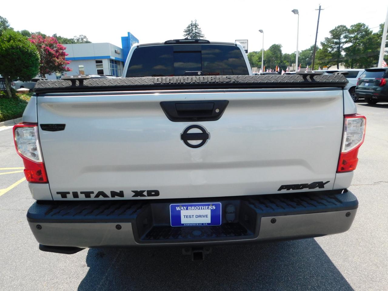 Nissan Titan XD  2018