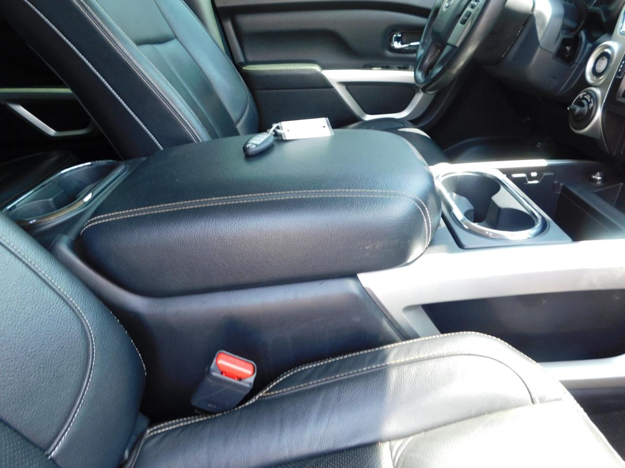 Nissan Titan XD  2018