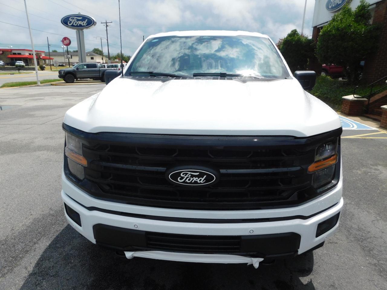 Ford F-150  2026