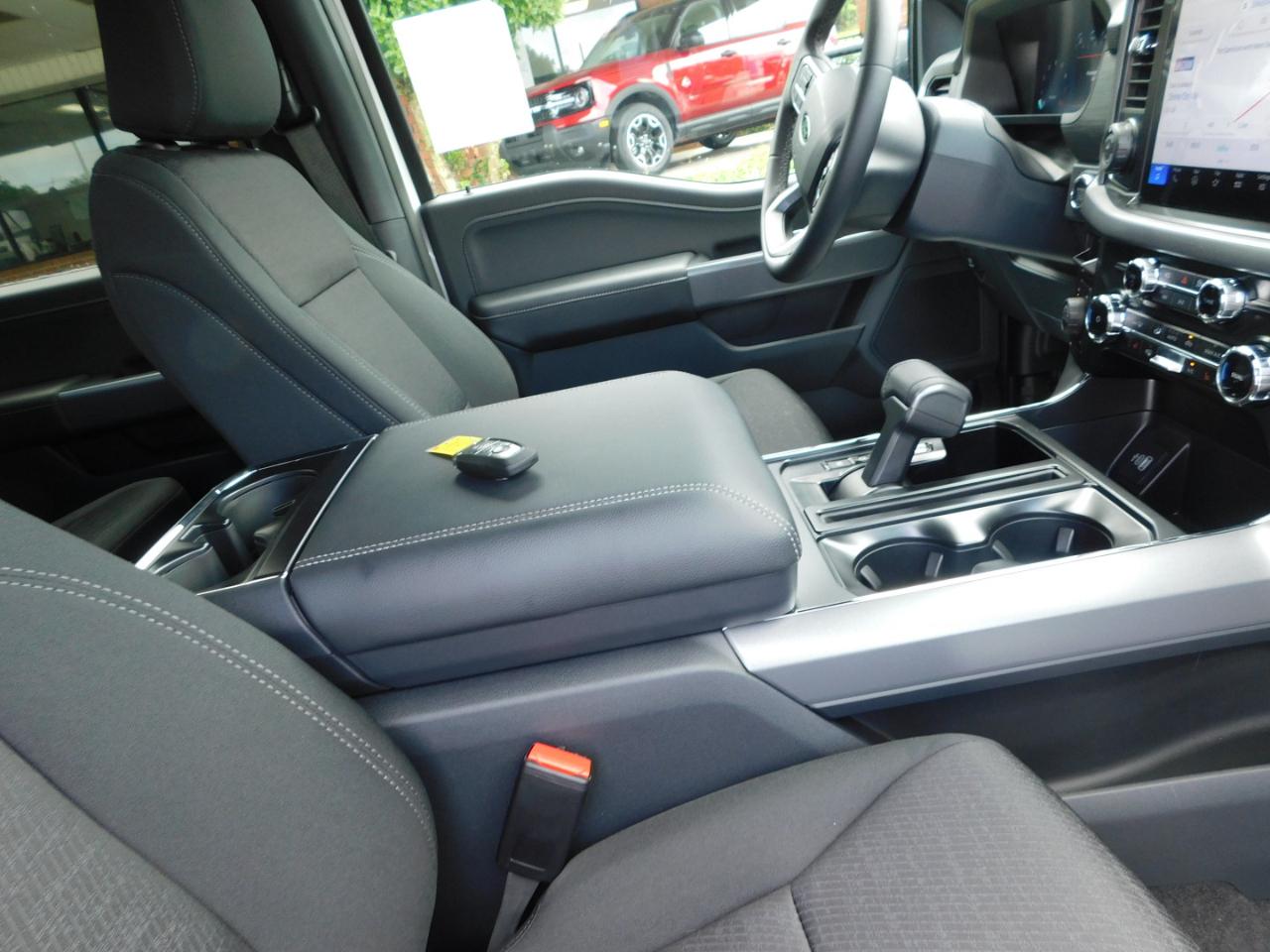 Ford F-150  2026