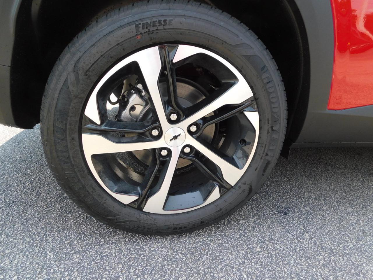 Chevrolet Trax FWD 4dr 1RS 2026