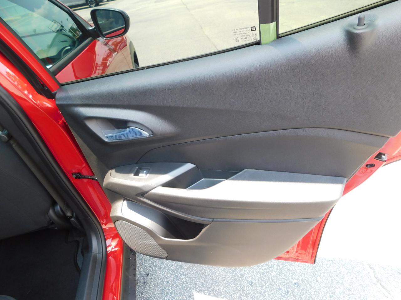 Chevrolet Trax FWD 4dr 1RS 2026