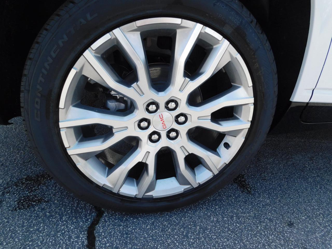 GMC Acadia FWD 4dr Denali 2026