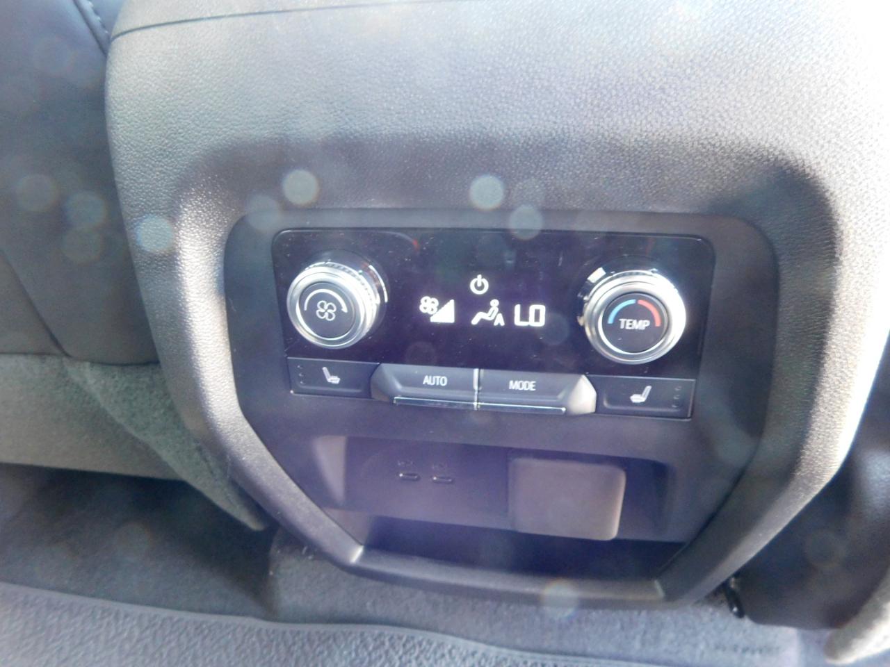 GMC Acadia FWD 4dr Denali 2026