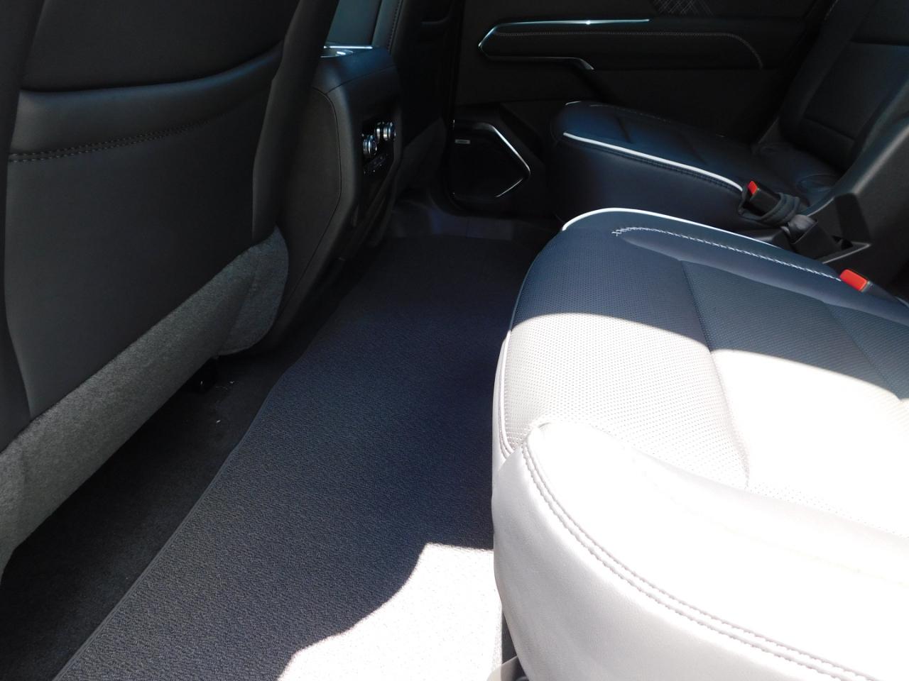 GMC Acadia FWD 4dr Denali 2026