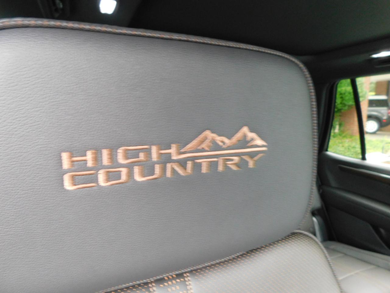 Chevrolet Tahoe 4WD 4dr High Country 2026