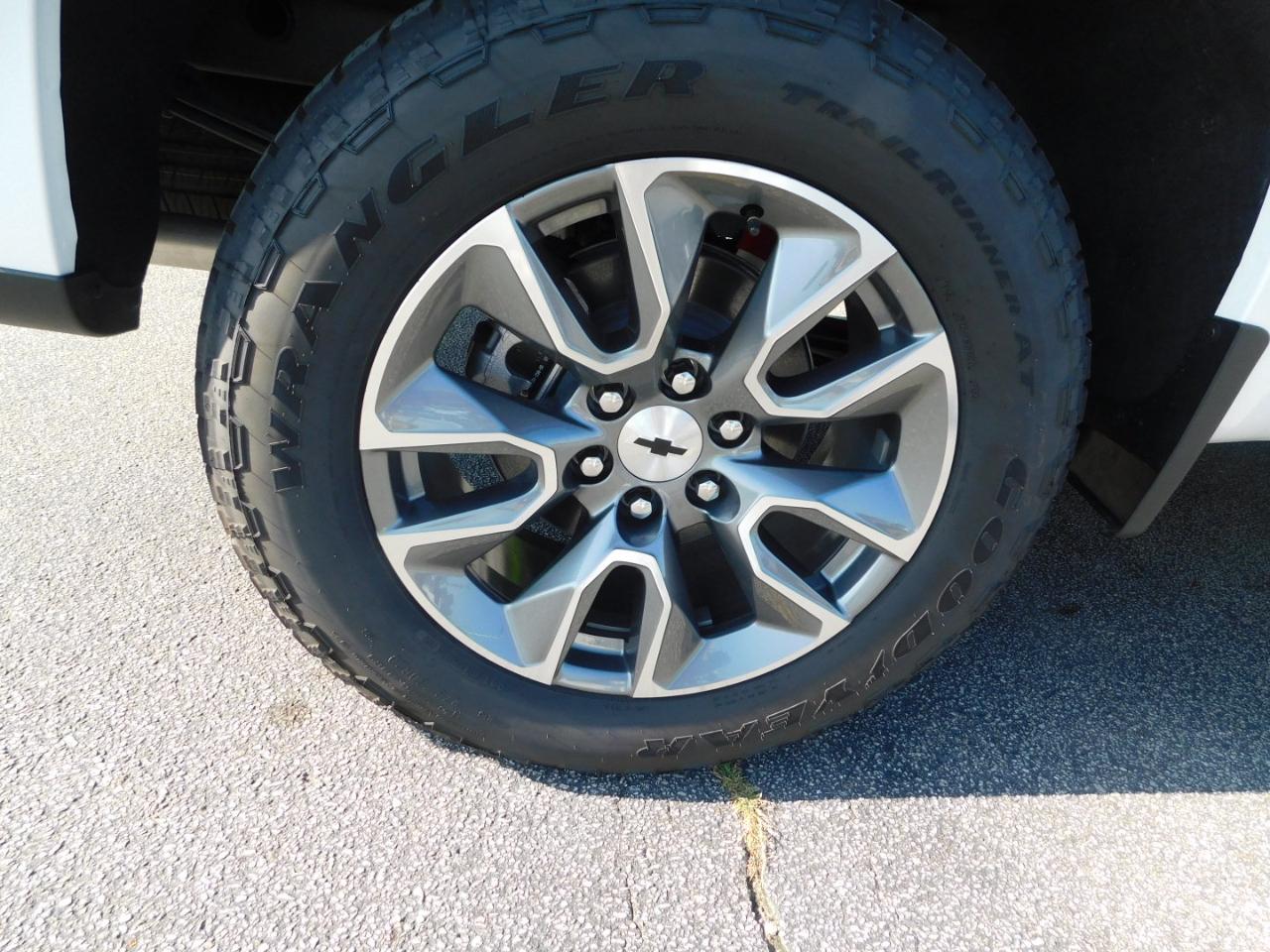 Chevrolet Silverado 1500 4WD Crew Cab 147" RST 2026