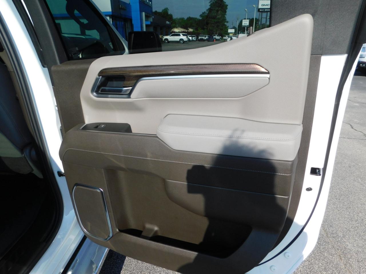 Chevrolet Silverado 1500 4WD Crew Cab 147" RST 2026
