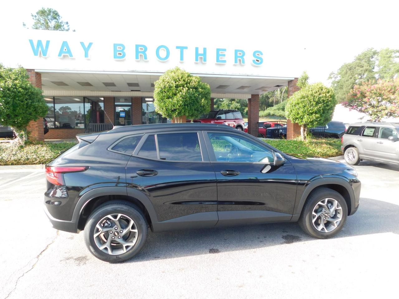 2026 Chevrolet Trax FWD 4DR LT