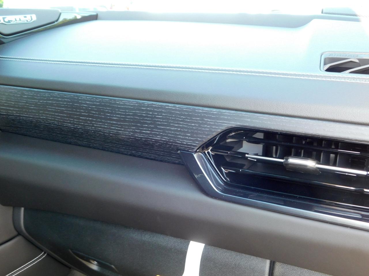 GMC Yukon XL 4WD 4dr AT4 Ultimate 2026