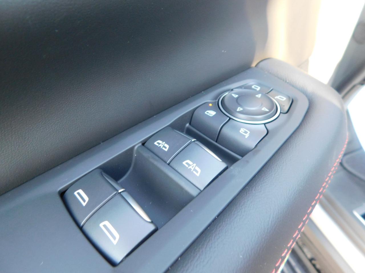 GMC Yukon XL 4WD 4dr AT4 Ultimate 2026