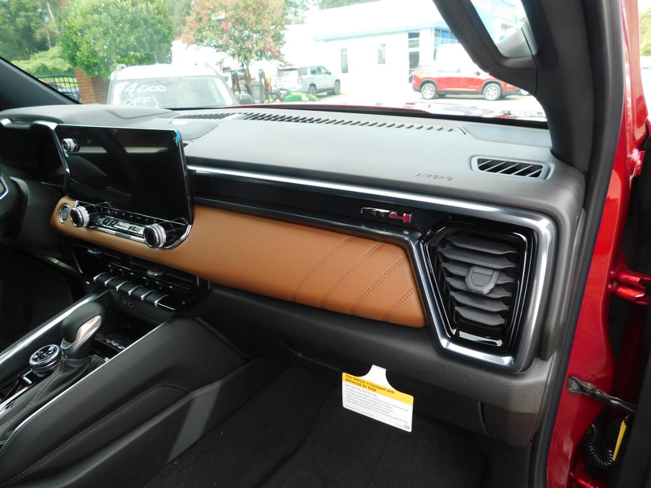 GMC Canyon 4WD Crew Cab AT4 2026