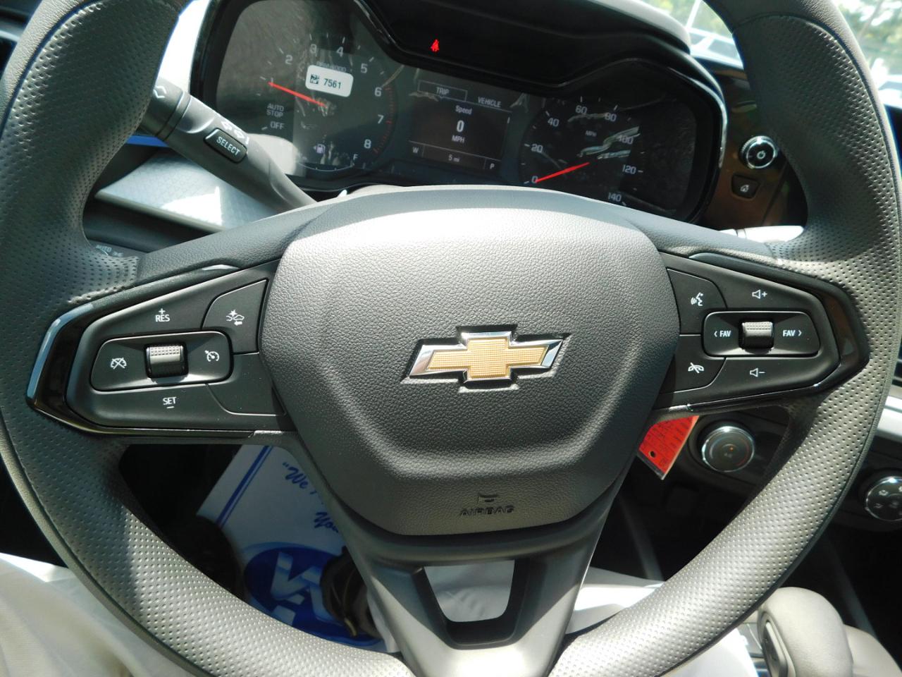 Chevrolet Trax FWD 4dr LS 2026