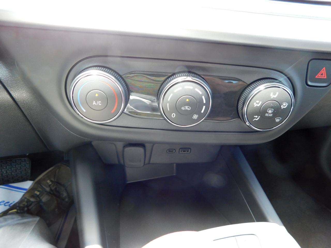 Chevrolet Trax FWD 4dr LS 2026
