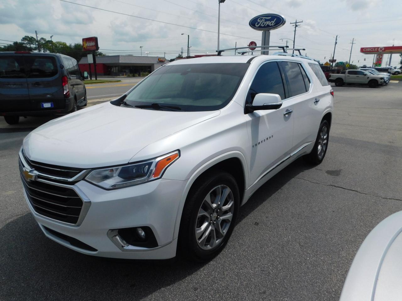 Chevrolet Traverse FWD 4dr Premier 2021