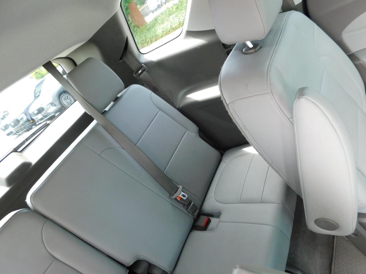 Chevrolet Traverse FWD 4dr Premier 2021