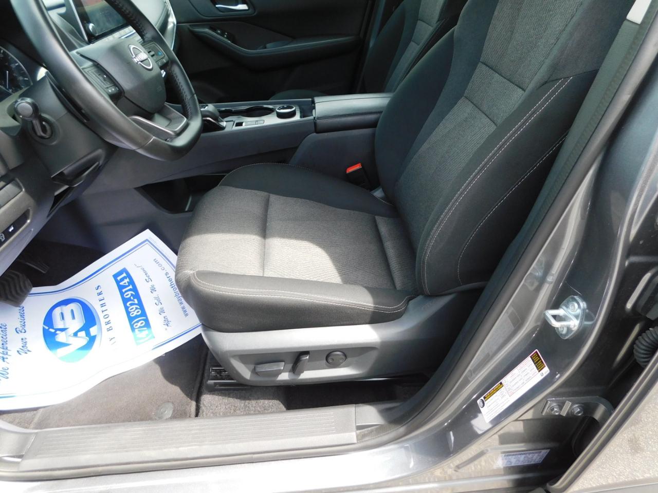 Nissan Rogue AWD SV 2025