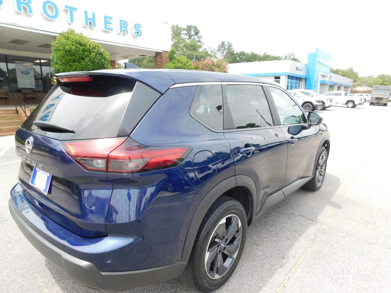 Nissan Rogue FWD SV 2025