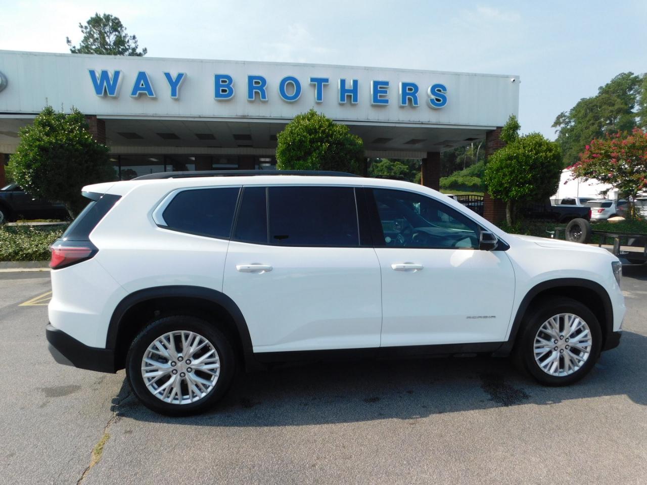 2026 GMC Acadia FWD 4DR ELEVATION