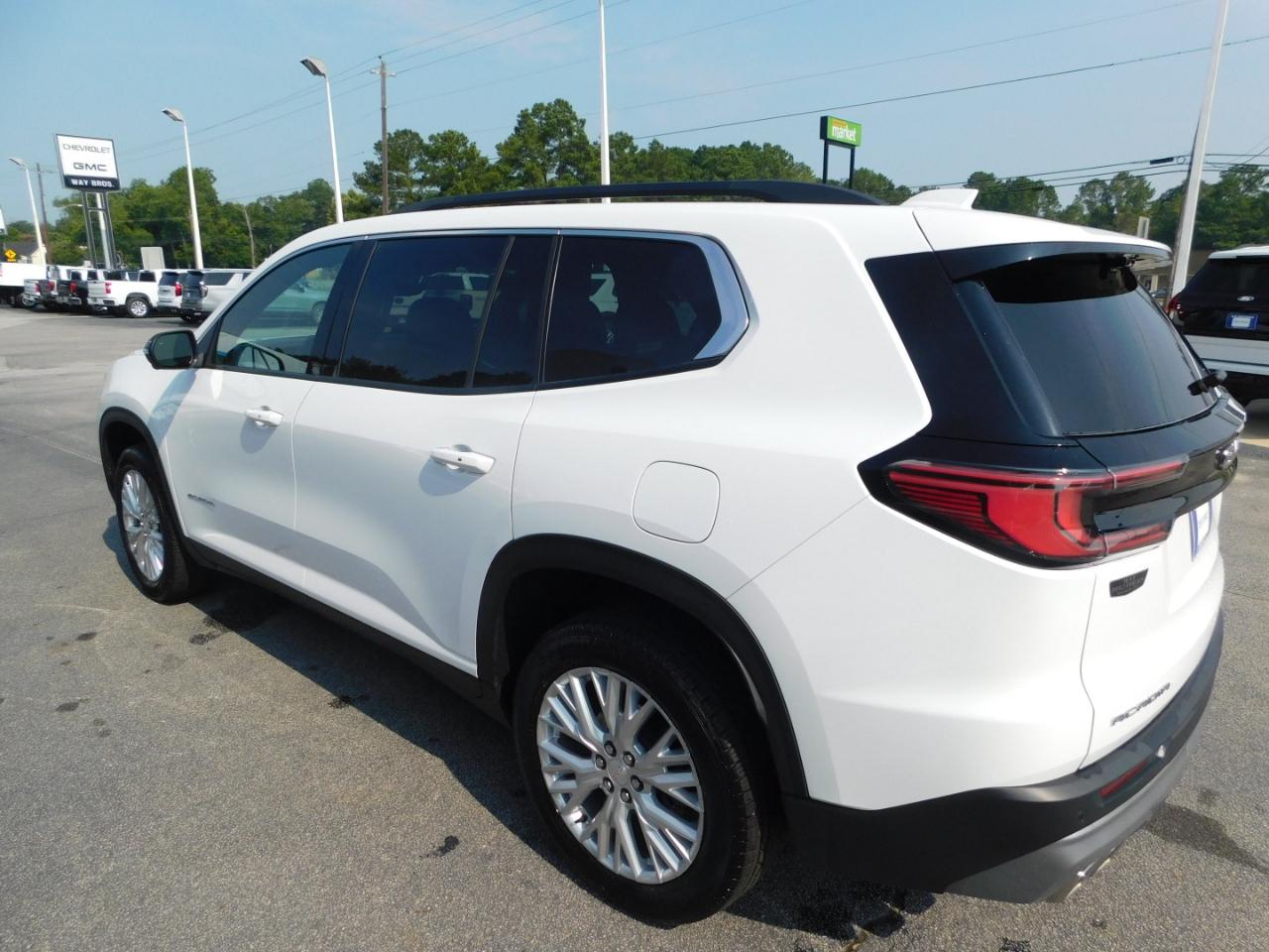GMC Acadia FWD 4dr Elevation 2026