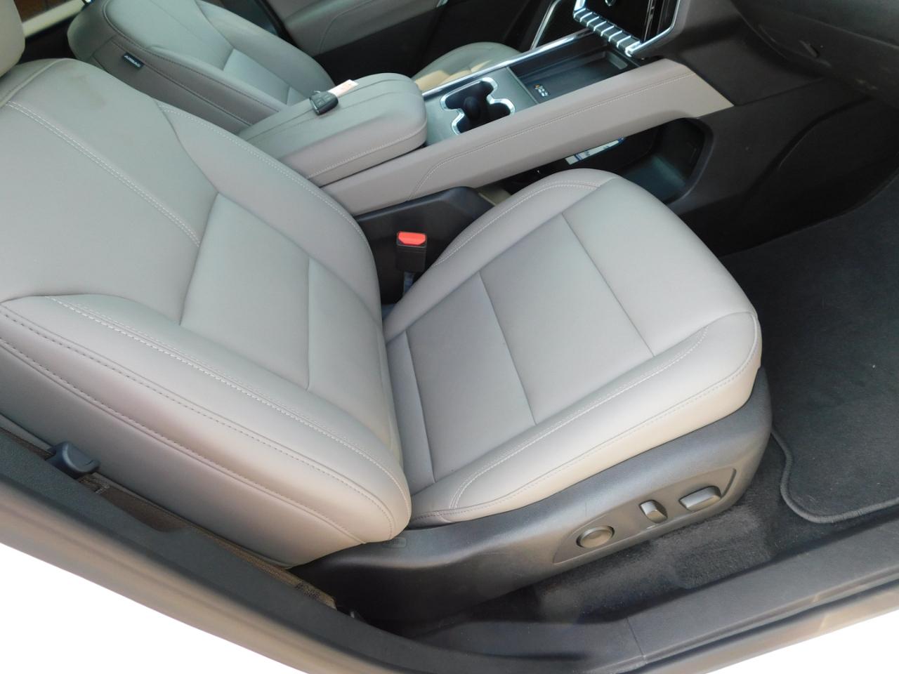 GMC Acadia FWD 4dr Elevation 2026