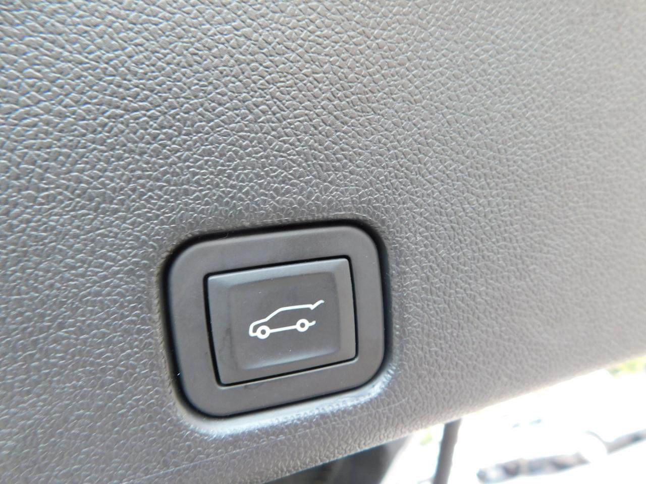 GMC Acadia FWD 4dr Elevation 2026