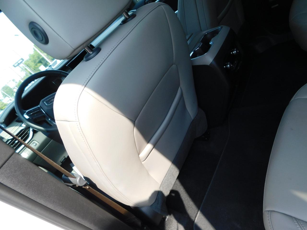 GMC Acadia FWD 4dr Elevation 2026