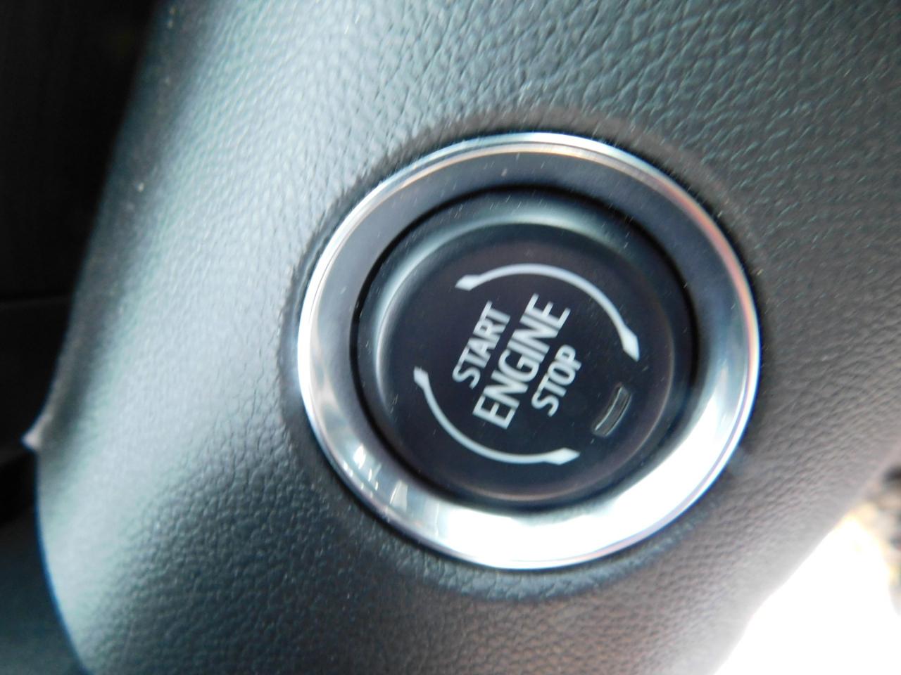 GMC Acadia FWD 4dr Elevation 2026