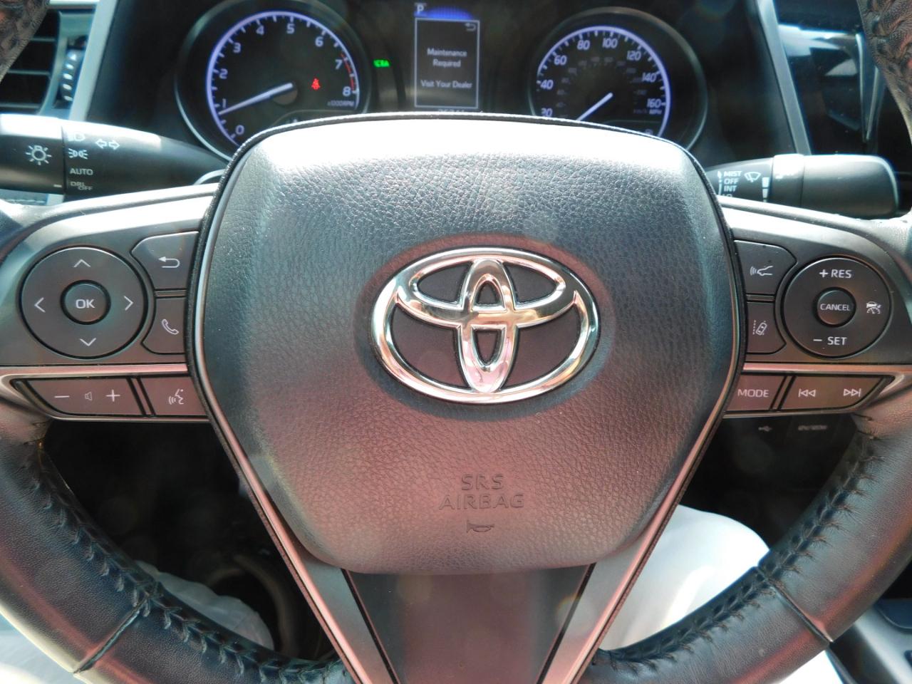 Toyota Camry SE Auto (Natl) 2021