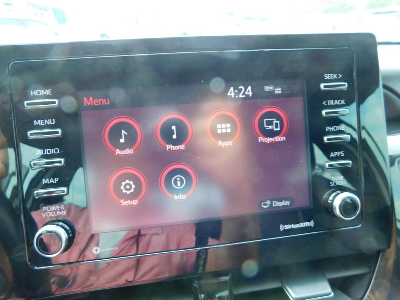 Toyota Camry SE Auto (Natl) 2021