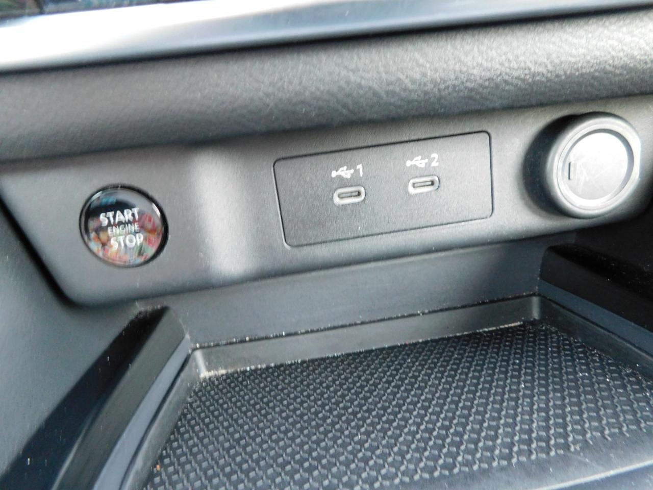 Nissan Rogue AWD SV 2025