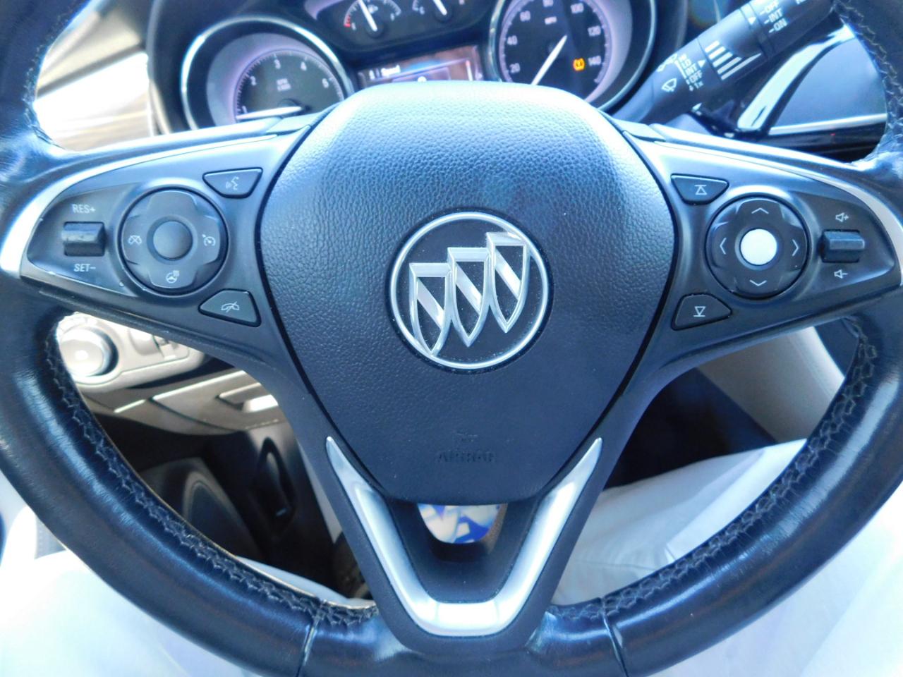 Buick Envision FWD 4dr Essence 2019