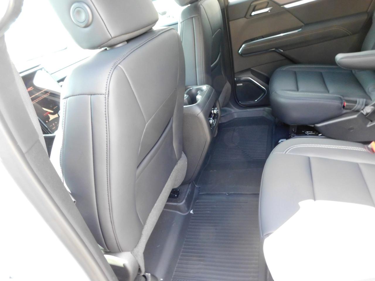 GMC Acadia FWD 4dr Elevation 2026