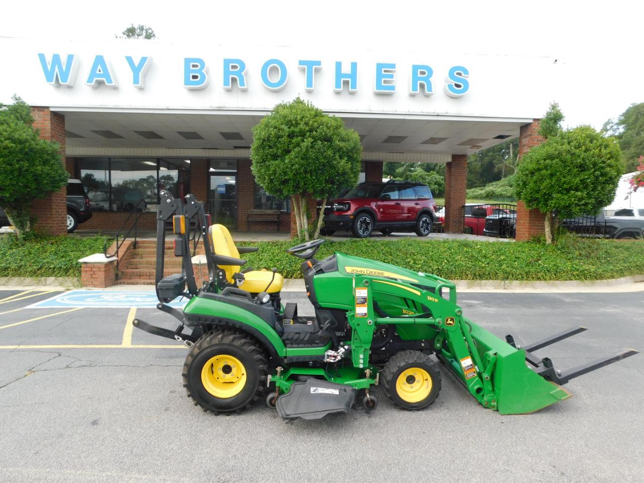 John Deere 1025R  2022