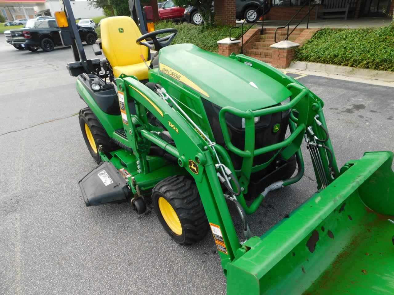 John Deere 1025R  2022